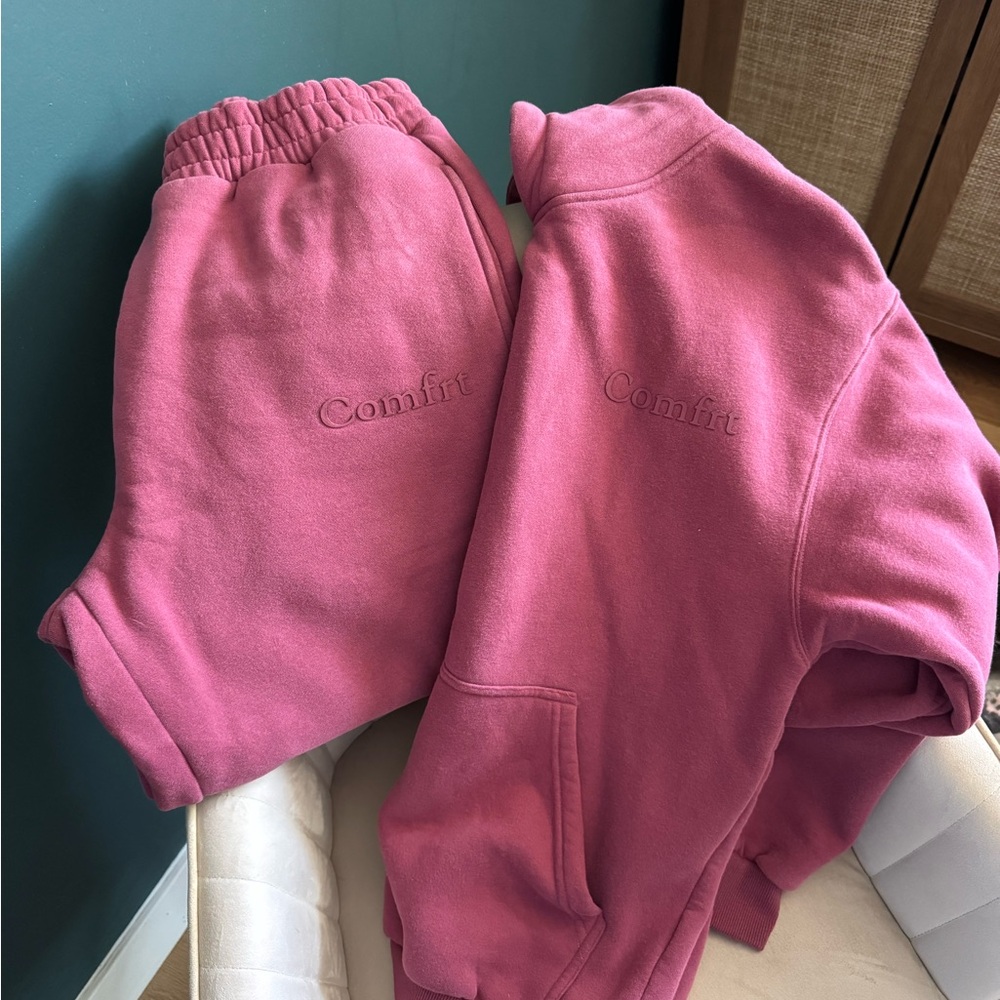 Comfit Women's Pink Fleece Sweatshirt
